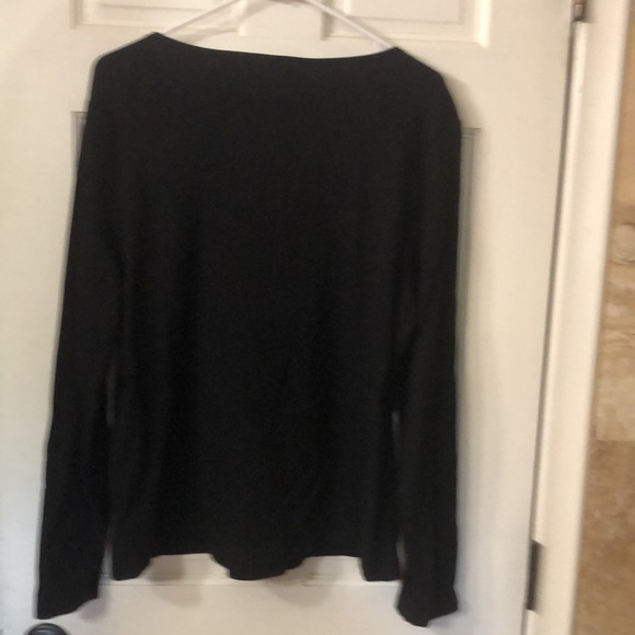 Fun, glitzy top. - Picture 4 of 4